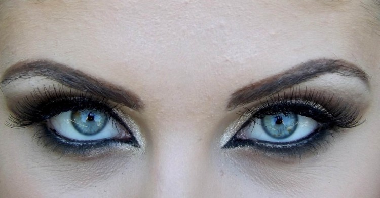 Smoky eyes marron et beige